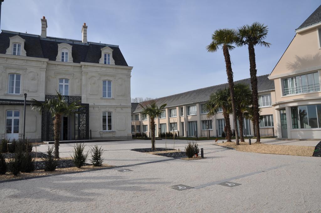Les 3 Lieux Hotel Les Ponts-de-Ce Exterior photo