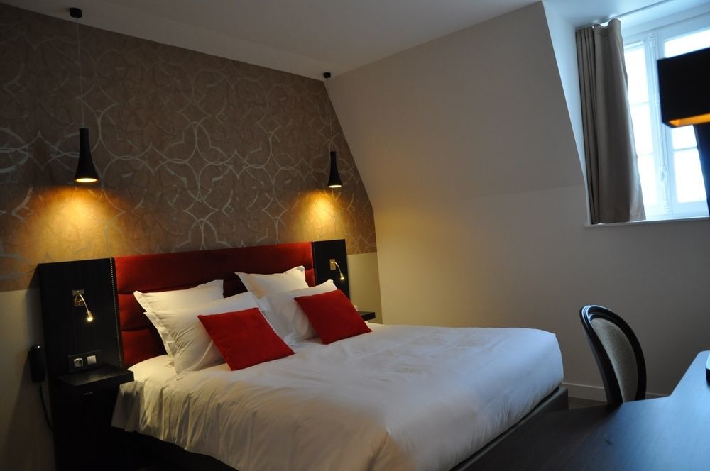 Les 3 Lieux Hotel Les Ponts-de-Ce Exterior photo